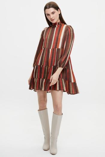Yakası Fırfırlıı Desenli Mini Elbise