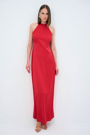 Night Zoom Halter Yaka Uzun Elbise