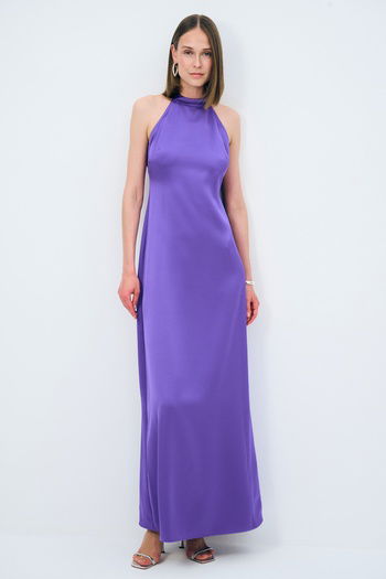 Night Zoom Halter Yaka Uzun Elbise